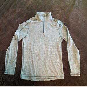 Lululemon Metal Vent Tech Lightweight Pullover